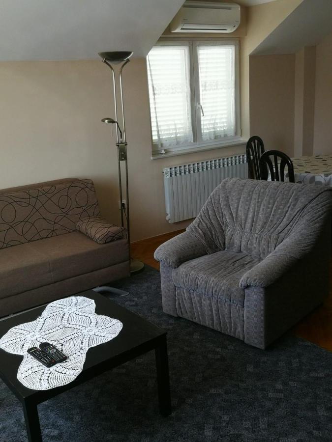 Apartments Ljubica ビオグラード・ナ・モル エクステリア 写真