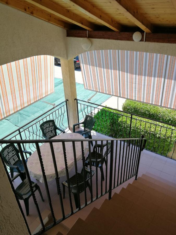 Apartments Ljubica ビオグラード・ナ・モル エクステリア 写真