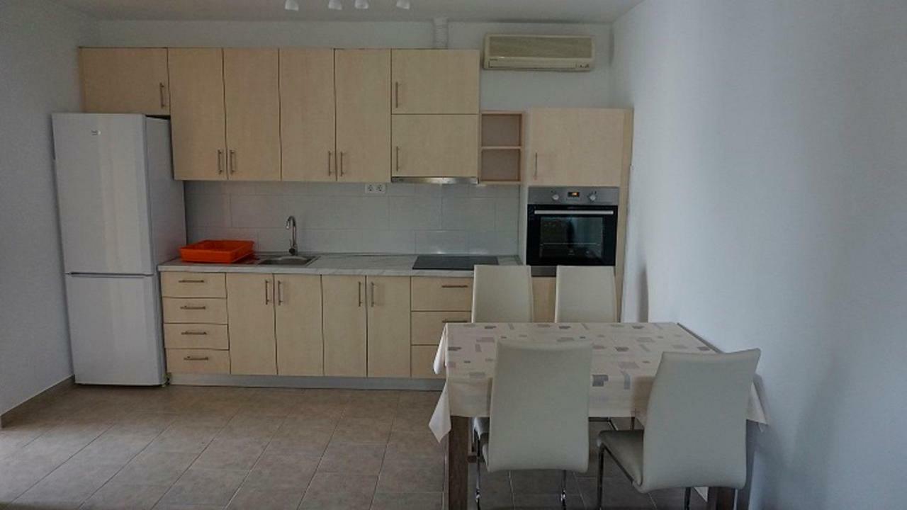 Apartments Ljubica ビオグラード・ナ・モル エクステリア 写真